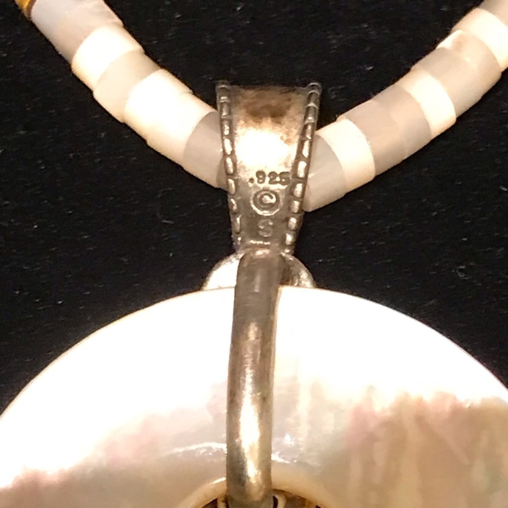 Shube Dakota West Sterling Mother of Pearl Pendant Heishi Bead Necklace - Picture 7 of 8